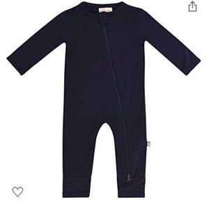 Kyte baby newborn pajamas (navy)